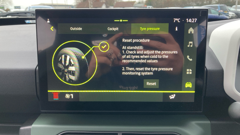 Dacia Spring 27kWh Extreme 65 48kW 5dr Auto Electric Hatchback